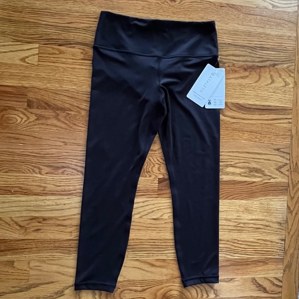 ATHLETA Elation Train 7/8 Tight - NEW - Black